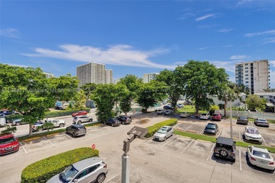 Welcome to North Bay Village living at its finest! This updated - photo 22