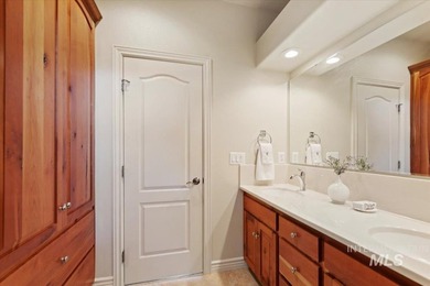 This beautifully maintained home will not disappoint. Nestle in - photo 30