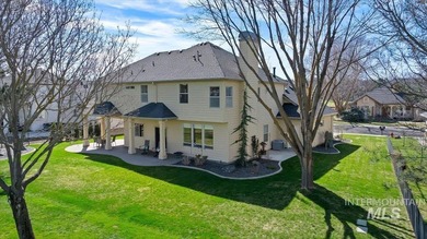This beautifully maintained home will not disappoint. Nestle in - photo 38