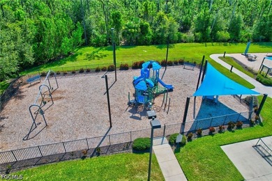 Discover refined luxury in this beautifully maintained 2-bedroom - photo 50