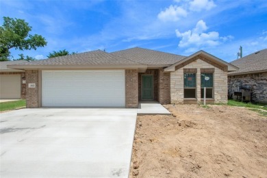 Lake Home For Sale in Gun Barrel City, Texas