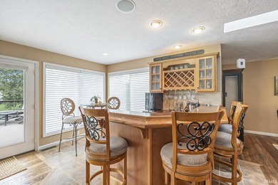 Welcome to waterfront living at its finest! This beautifully - photo 14