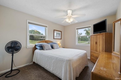 Welcome to waterfront living at its finest! This beautifully - photo 18