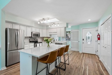 Classic Riverland Terrace charm meets exceptional Lowcountry - photo 19