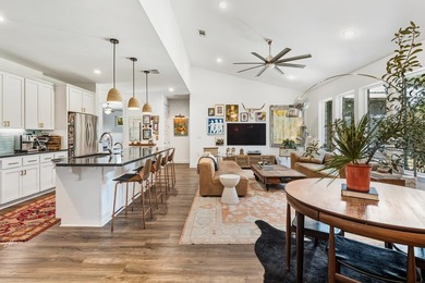 Enjoy canal-front living in this 3BR/3BA home located in - photo 7