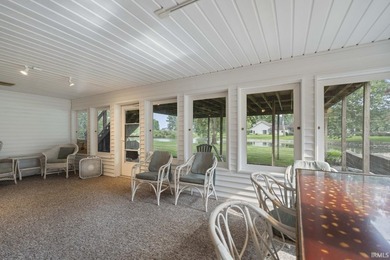 Welcome to waterfront living at its finest! This beautifully - photo 39