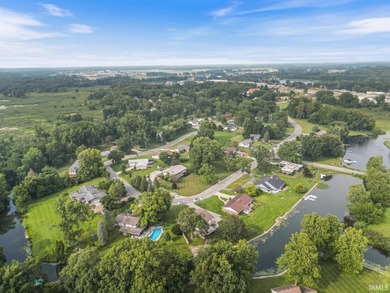 Welcome to waterfront living at its finest! This beautifully - photo 47