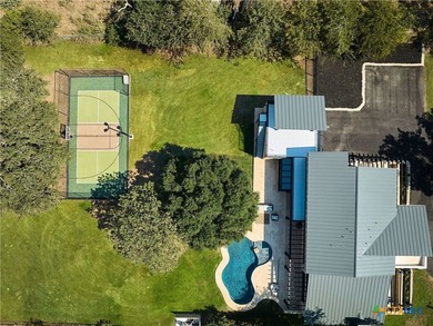 A residence of rare privilege, a fully reimagined modern estate - photo 2