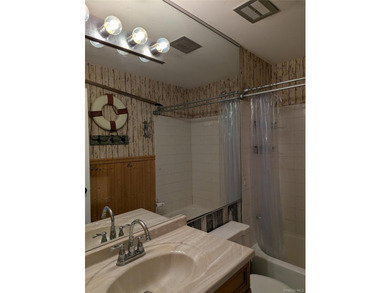 2#floor Co-op Located in the Great River Owners Development - photo 11