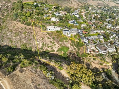 Welcome to 455 Bonvue Terrace, a blank canvas ready to be - photo 2