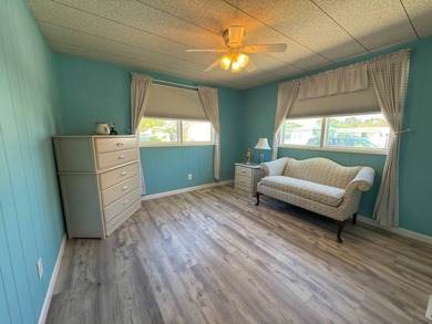Discover the perfect blend of comfort, style, and Florida - photo 13