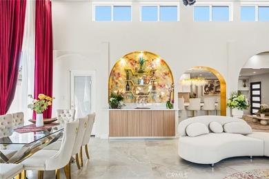 Modern Luxury Meets Exceptional Versatility in Walteria - photo 17