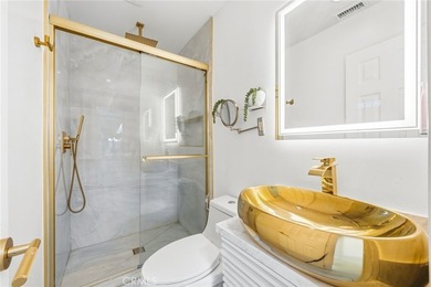 Modern Luxury Meets Exceptional Versatility in Walteria - photo 29