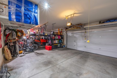 This home could be your dream home in San Lucas. With a spacious