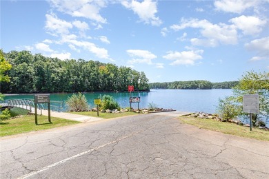 Lake Lot For Sale in Westminster, South Carolina
