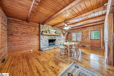 Unique ranch-style family home with 4 bedrooms, 2 full bathrooms - photo 10