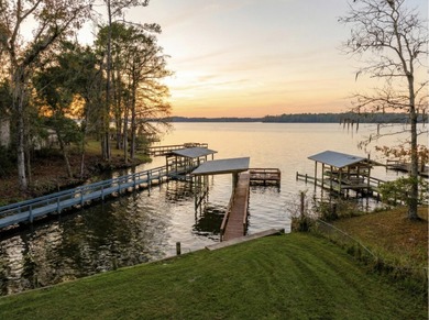 Lake Lot For Sale in Tallahassee, Florida
