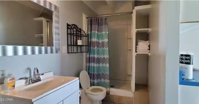 Iconic beachfront studio condo with stunning, unobstructed Gulf - photo 11