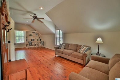 This custom LAKEFRONT CRAFTSMAN home has a NEW ROOF and is - photo 21