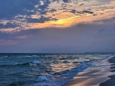 Iconic beachfront studio condo with stunning, unobstructed Gulf - photo 21