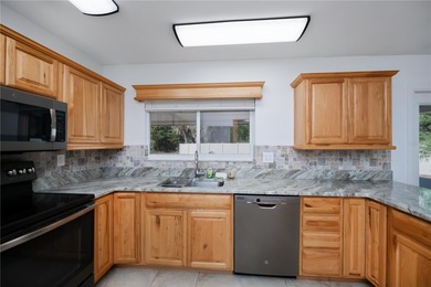 Under contract-accepting backup offers. Fabulous location. This - photo 31