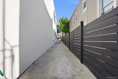 Fully renovated legal 2-family home in the Westchester Square - photo 6
