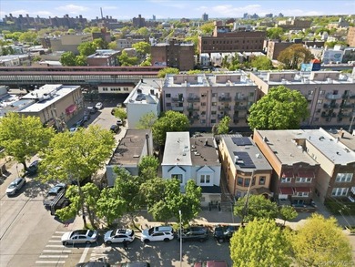 Fully renovated legal 2-family home in the Westchester Square - photo 9