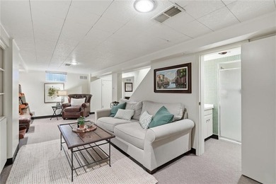 Fairway at its Finest! Situated on a picturesque tree-lined - photo 42
