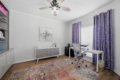 Designed with both functionality and comfort in mind, this - photo 8
