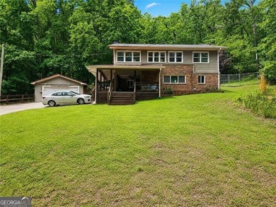 || LAKE LANIER LIFESTYLE || 2-STORY PRIVATE DOCK || OVER 2 ACRES - photo 11