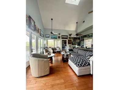 You'll feel like you are in a tree house when you look out over - photo 21