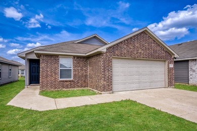 Welcome home to this charming 3-bedroom, 2 bath brick home - photo 1