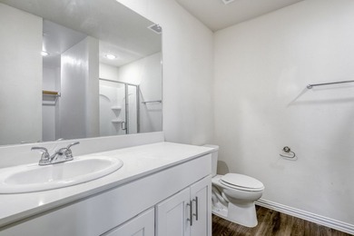 Welcome home to this charming 3-bedroom, 2 bath brick home - photo 10