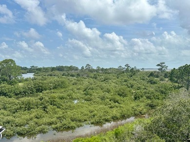 You'll feel like you are in a tree house when you look out over - photo 48