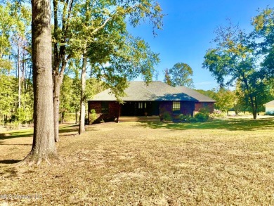 (private lake, pond, creek) Home Sale Pending in Raymond Mississippi