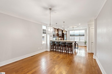 Location, luxury, low-maintenance living - what more could you