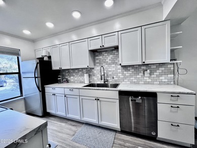 Beaufort River Townhome/Townhouse Active Under Contract in Beaufort South Carolina