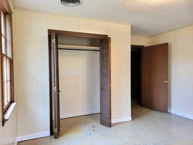 Great opportunity to own a business & live next to it. 3 bedroom - photo 29