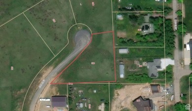 Pineview Reservoir Lot For Sale in Huntsville Utah