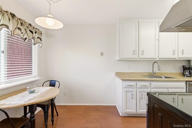 Desired 1 Bedroom end unit ranch model in the beautiful 55+ - photo 7