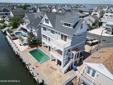 Exceptional new construction waterfront home in Normandy Beach - photo 19