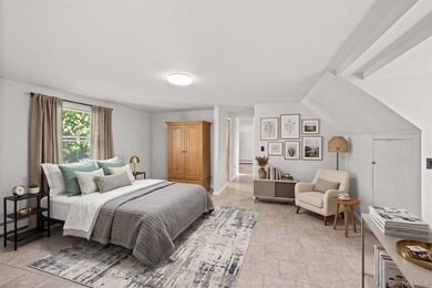 Introducing 6 Grenville Ct- Welcome to this charming 4-bedroom - photo 20