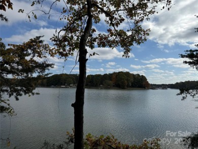 Lake Norman Lot For Sale in Mooresville North Carolina