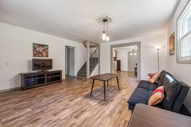 Completely remodeled home featuring brand-new flooring, fresh - photo 25