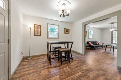 Completely remodeled home featuring brand-new flooring, fresh - photo 28