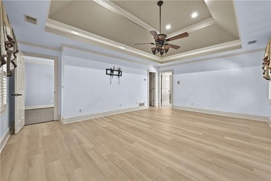 The seller has just made a significant price IMPROVEMENT - photo 29