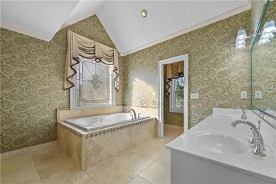 The seller has just made a significant price IMPROVEMENT - photo 31