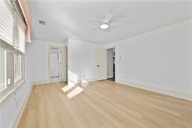 The seller has just made a significant price IMPROVEMENT - photo 40