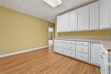 The seller has just made a significant price IMPROVEMENT - photo 43