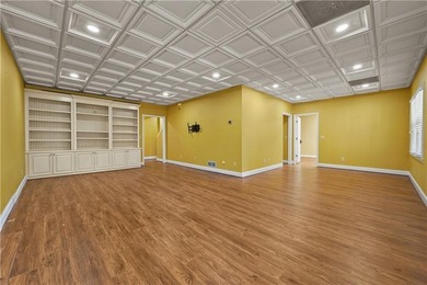 The seller has just made a significant price IMPROVEMENT - photo 47